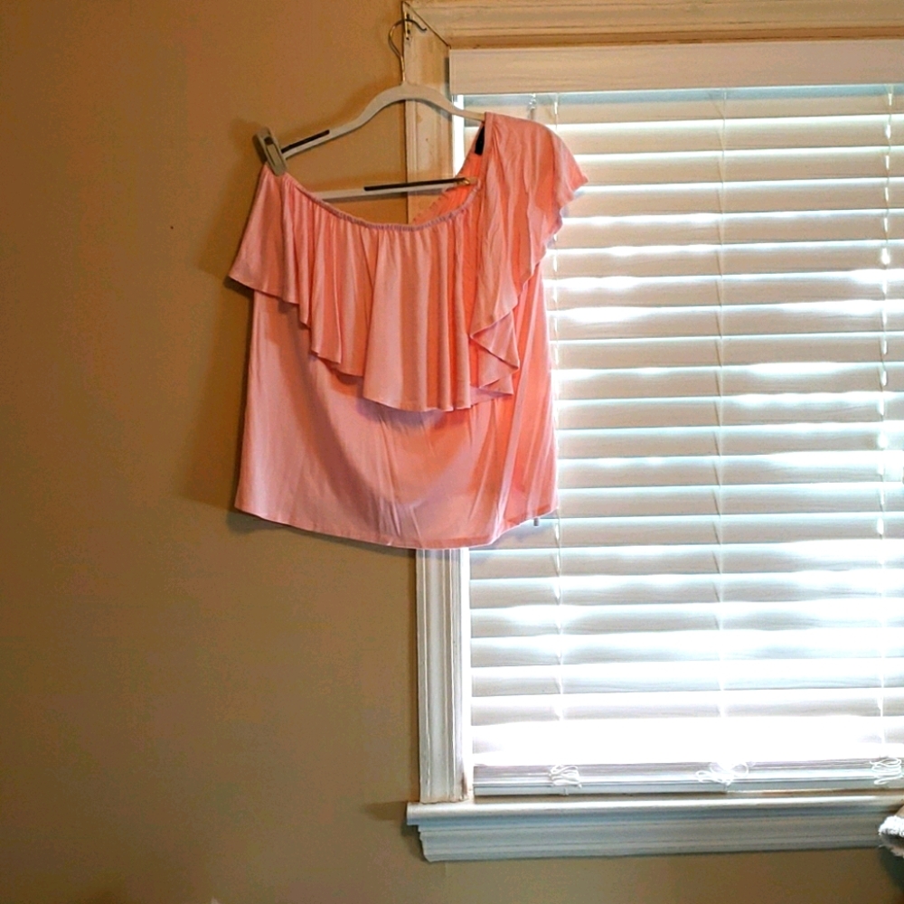 One shoulder elegant comfortable blouse